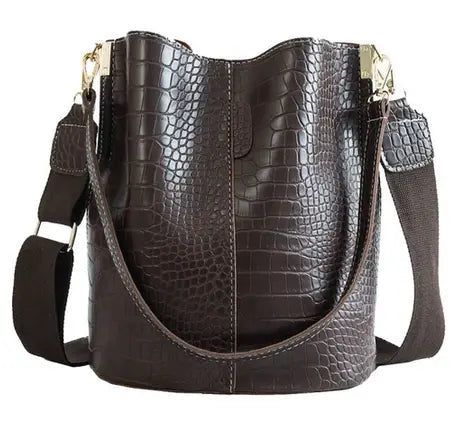 Amy Crossbody Claudia G Collection