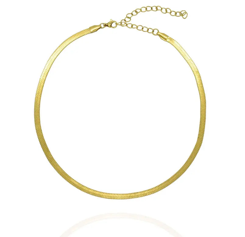 BECCA GOLD SNAKE CHAIN NECKLACE Mai Desiree