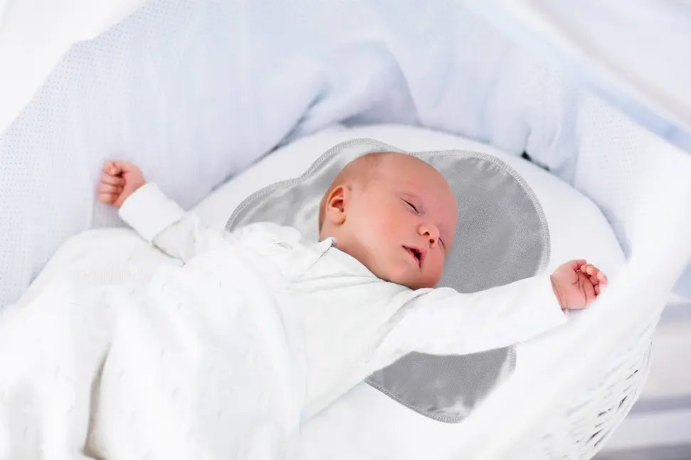 Bassinet Sheet Flannel With Satin Kushies