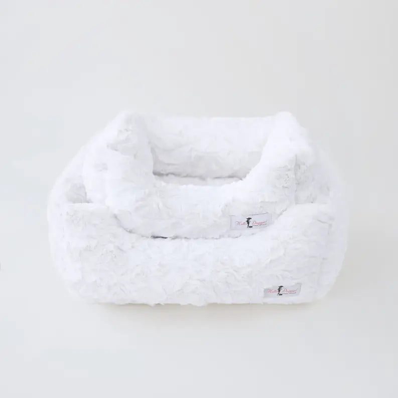 Bella Dog Bed Hello Doggie Inc.