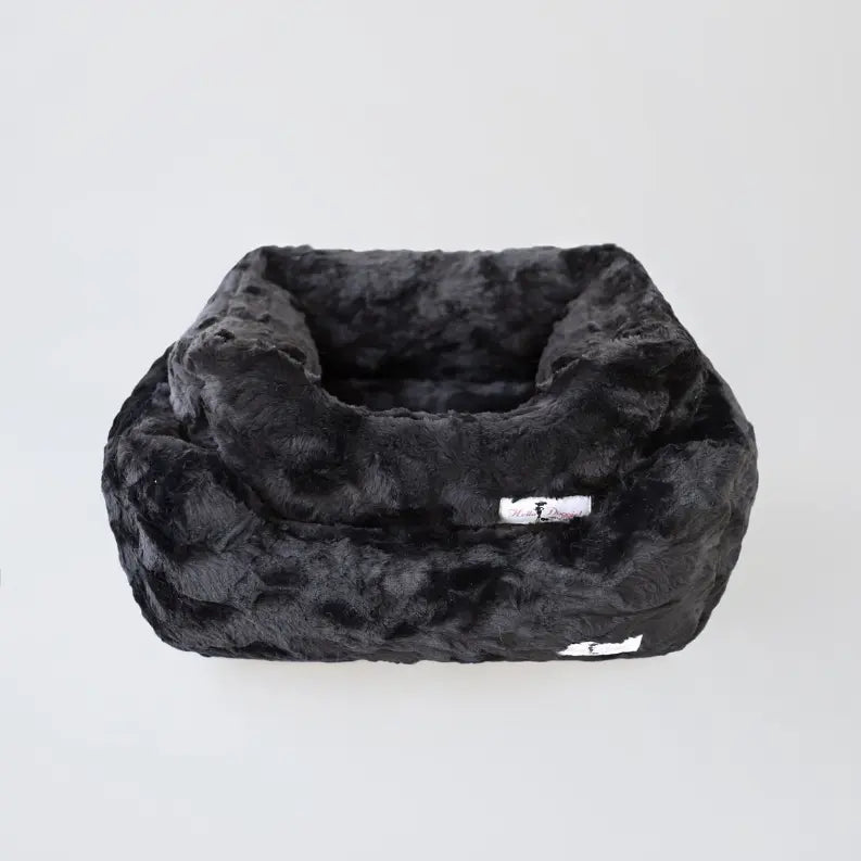 Bella Dog Bed Hello Doggie Inc.