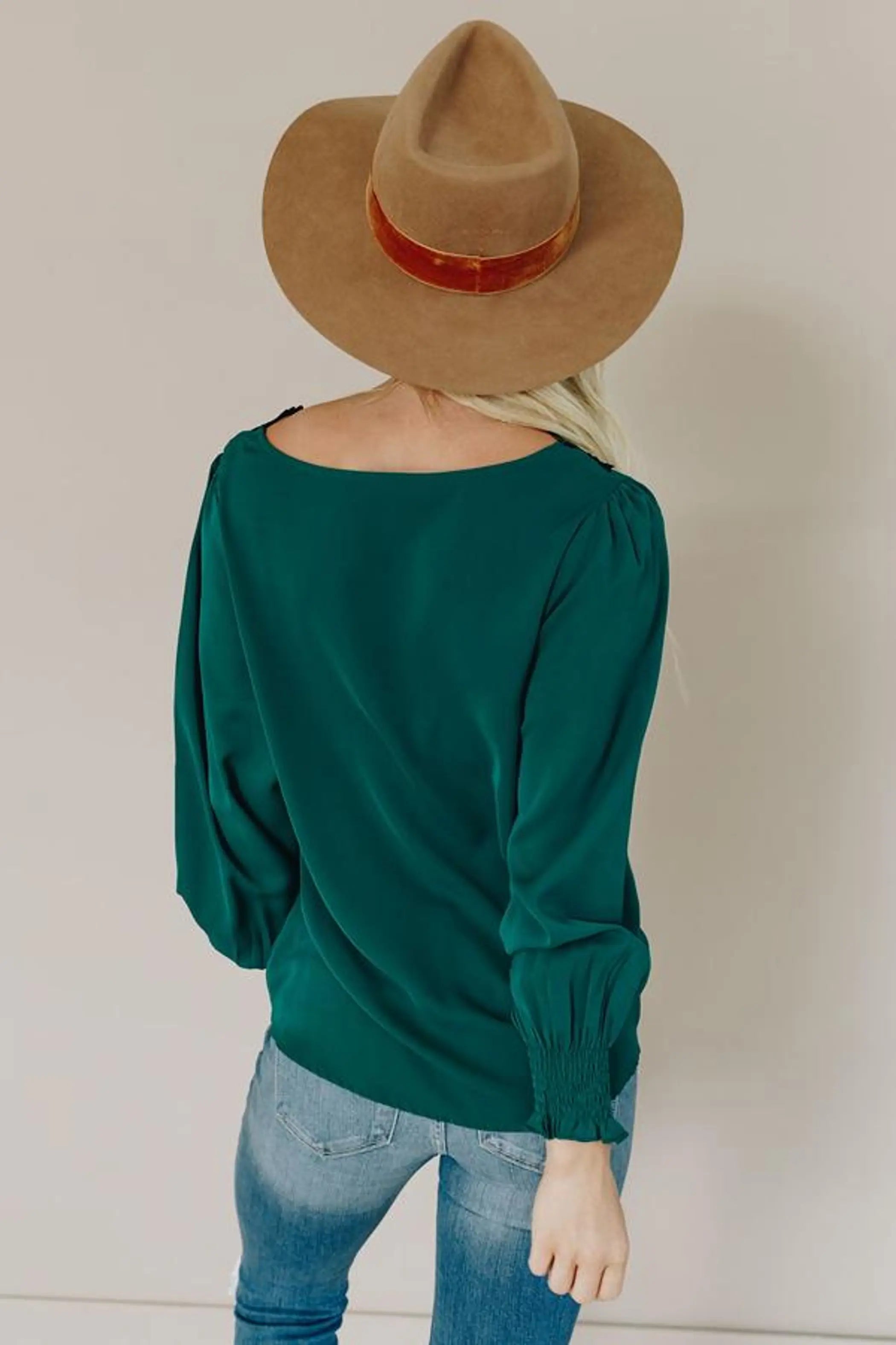 Betty's Little Blouse Stay Warm in Style