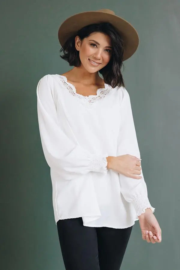 Betty's Little Blouse Stay Warm in Style