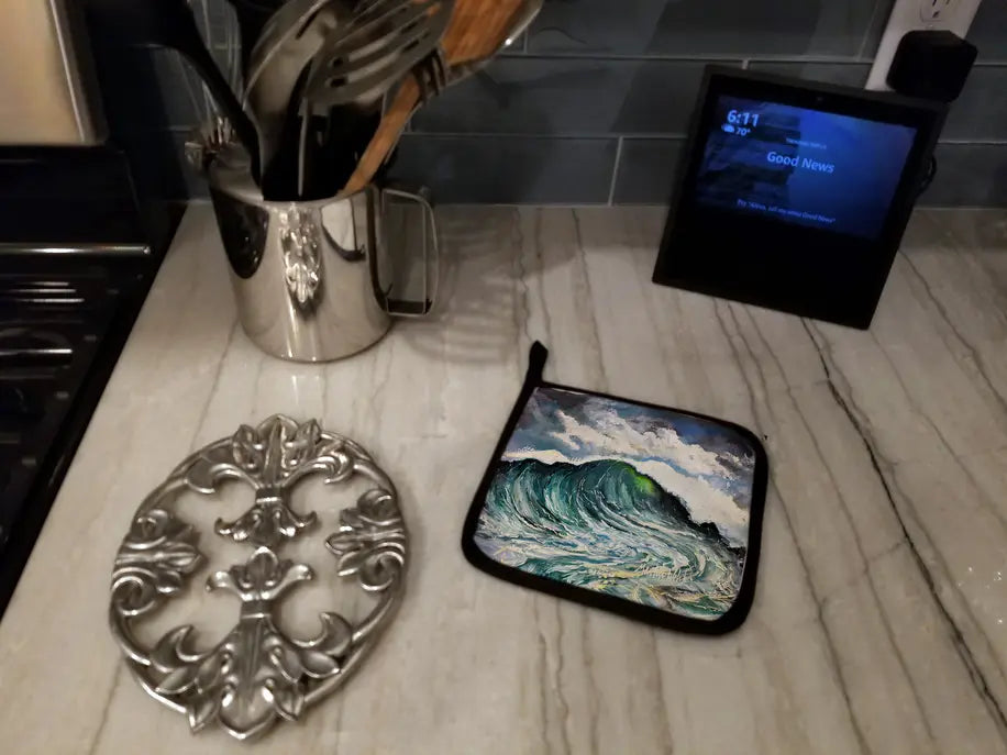 Big Blue Wave Pair of Pot Holders Caroline's Treasures