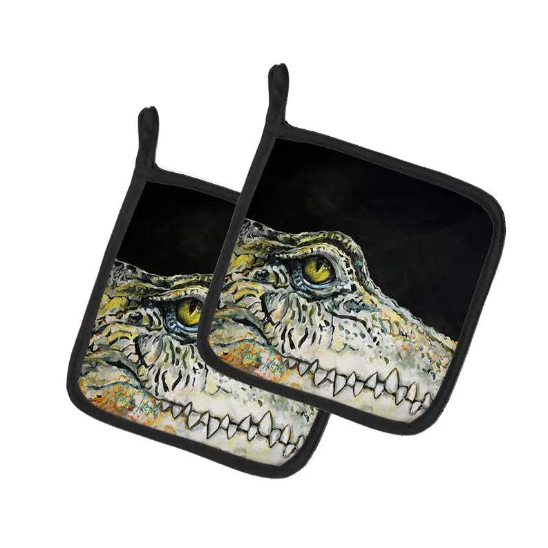 Bite Me Alligator Pair of Pot Holders Caroline's Treasures