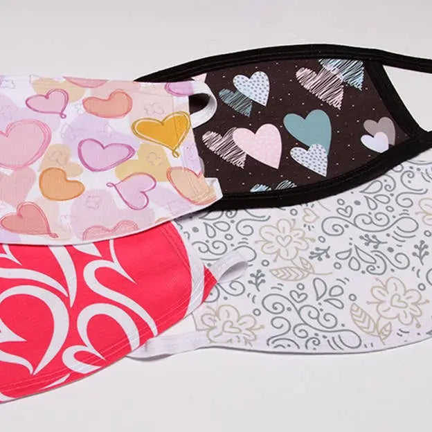 Black Hearts FLAT Face Mask LIANE FRIED STUDIO