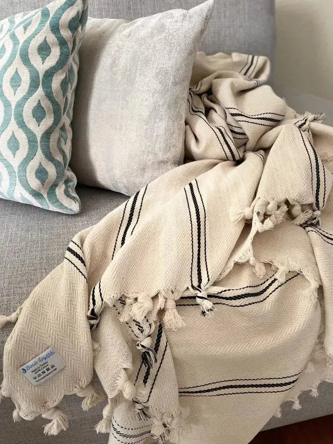 Black Striped Cream Bedspread Basic Layers