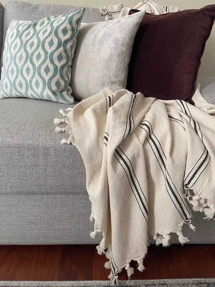 Black Striped Cream Bedspread Basic Layers
