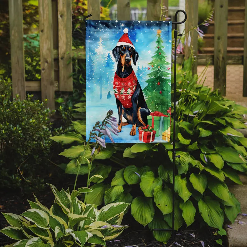 Black and Tan Coonhound Christmas Garden Flag Caroline's Treasures
