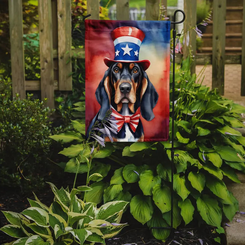 Black and Tan Coonhound Patriotic American Garden Flag Caroline's Treasures