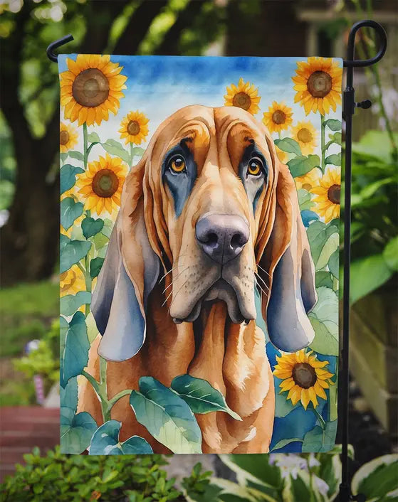 Bloodhound in Sunflowers Garden Flag Caroline's Treasures