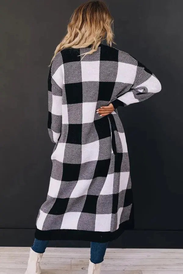 Board Games Pocketed Checkered Cardi Stay Warm in Style