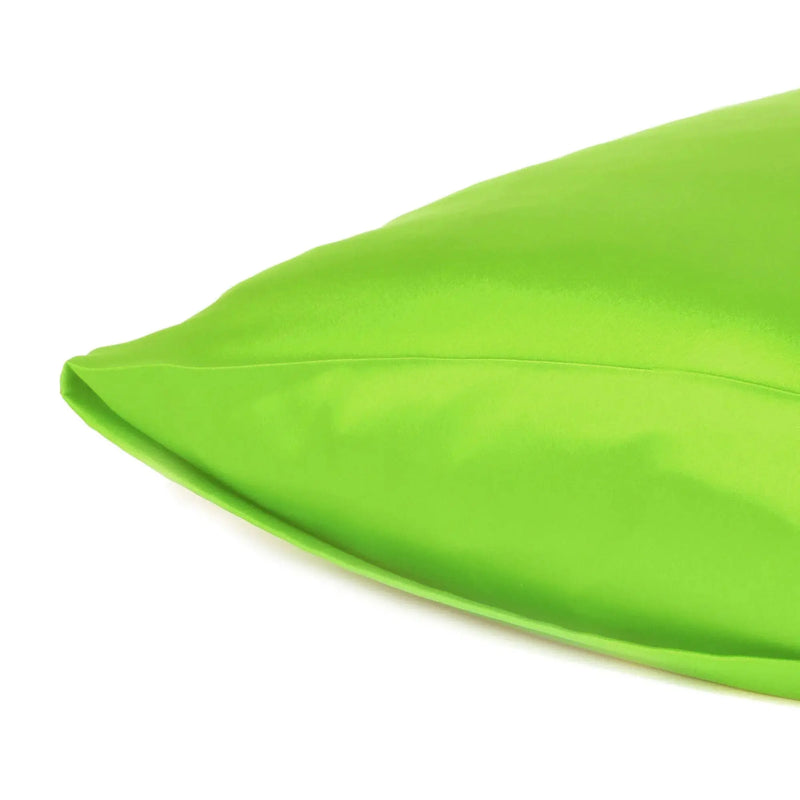 Bright Green Dreamy Set Of 2 Silky Satin Standard Pillowcases Homeroots Bed & Bath