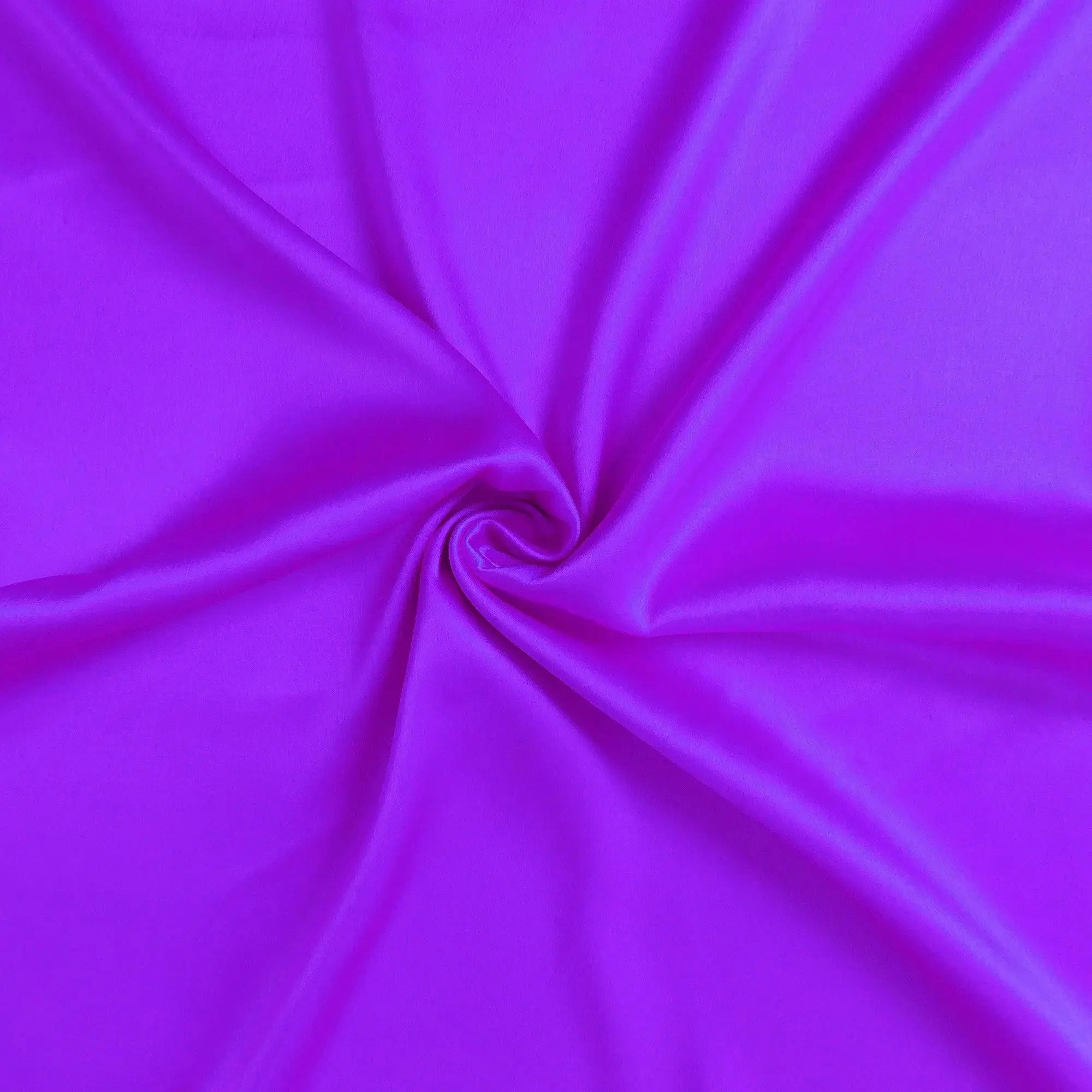Bright Purple Dreamy Set Of 2 Silky Satin Standard Pillowcases Homeroots Bed & Bath