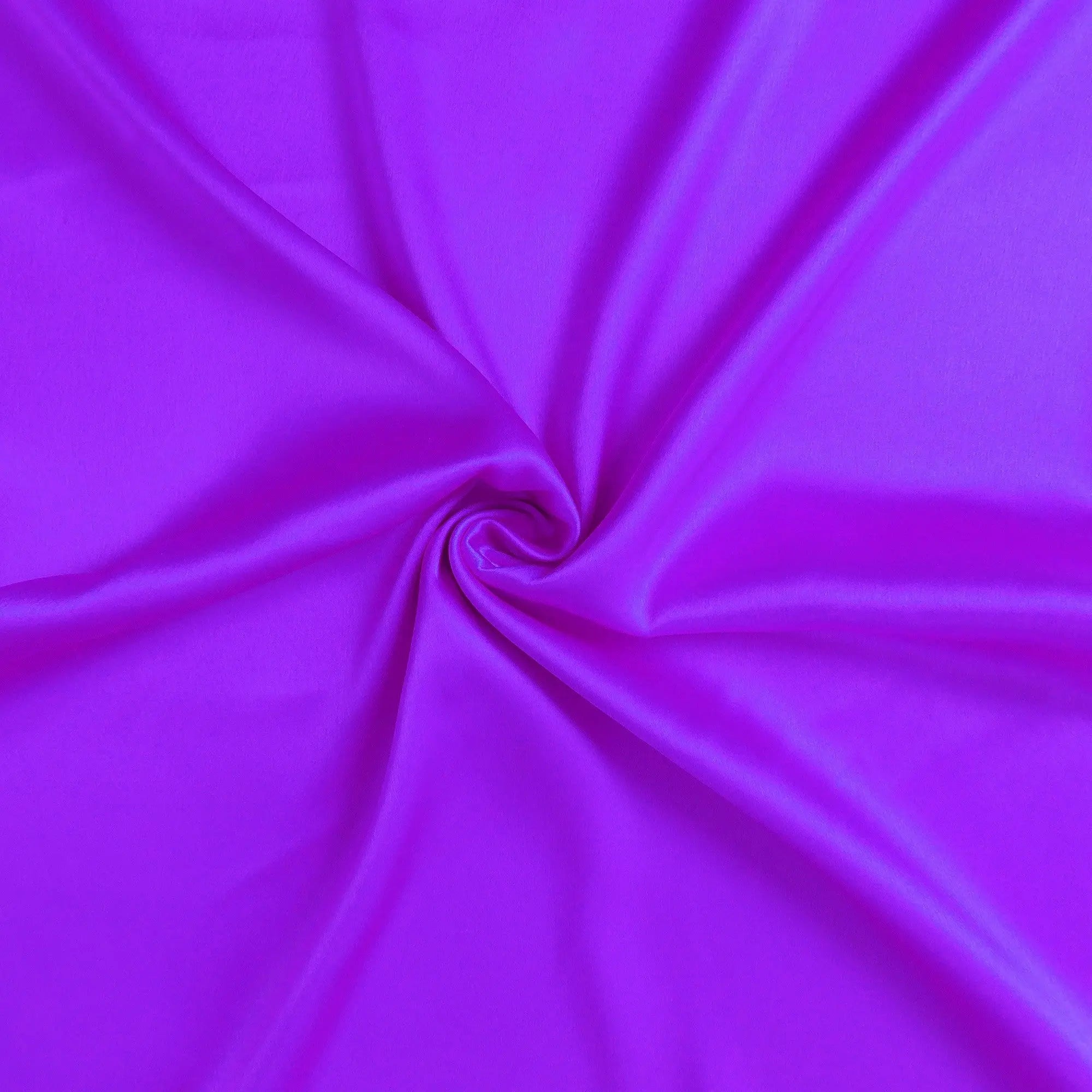 Bright Purple Dreamy Set Of 2 Silky Satin Standard Pillowcases Homeroots Bed & Bath