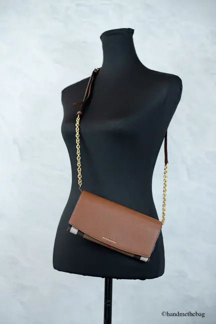Burberry Henley Coca House Check Derby Convertible Wallet Crossbody JV Deals