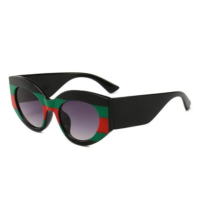 Cat Eye Style Rainbow Frame Sunglasses Cocus Pocus