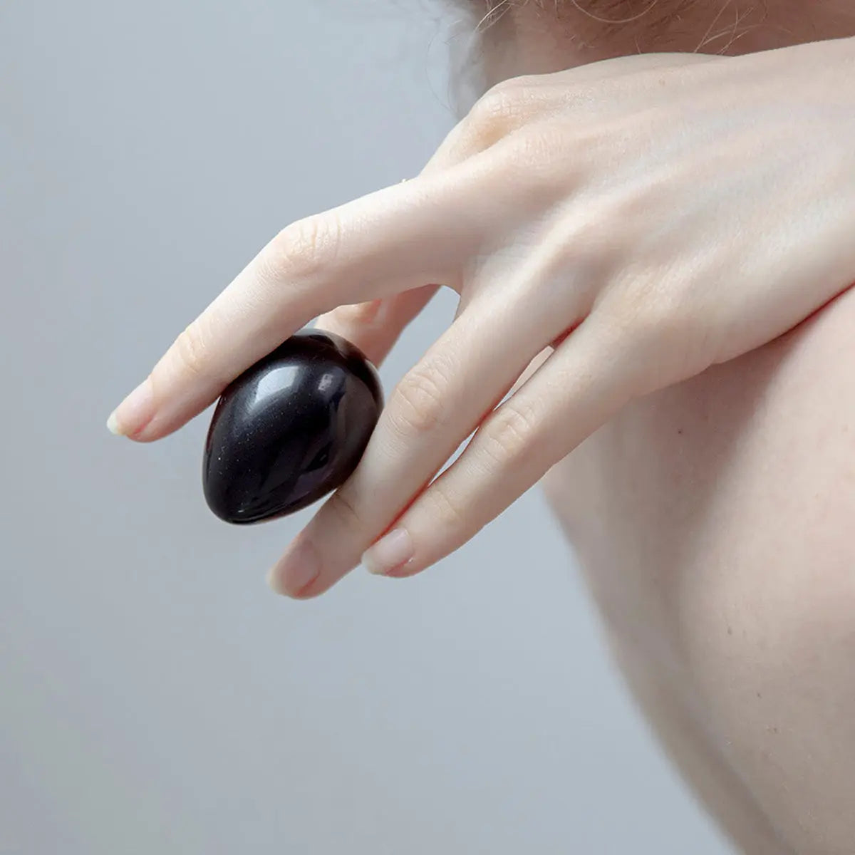 Chakrubs Xaga Yoni Egg Obsidian drilled Dame Products