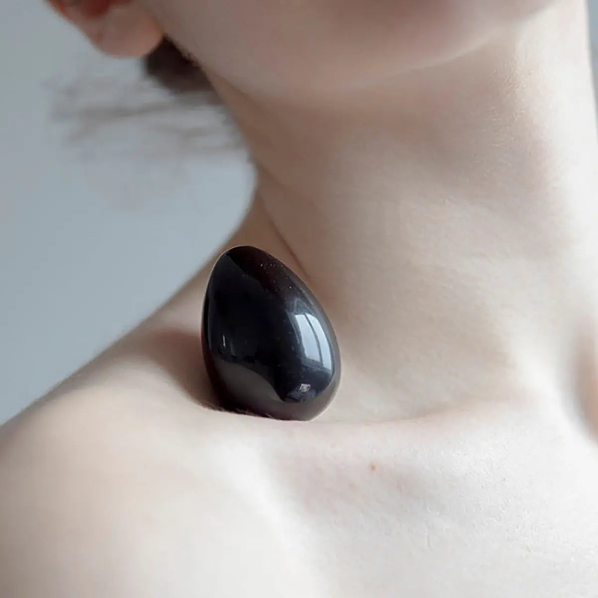Chakrubs Xaga Yoni Egg Obsidian drilled Dame Products