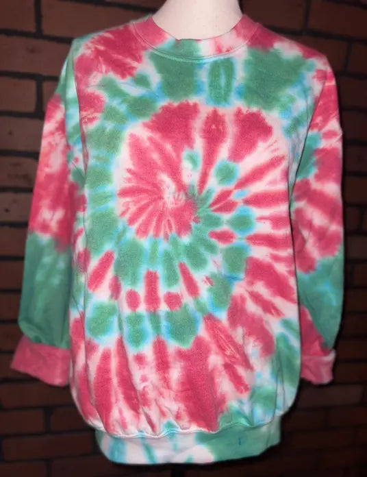 Christmas Swirl Blank Crewneck Sweatshirt The Blended Owl