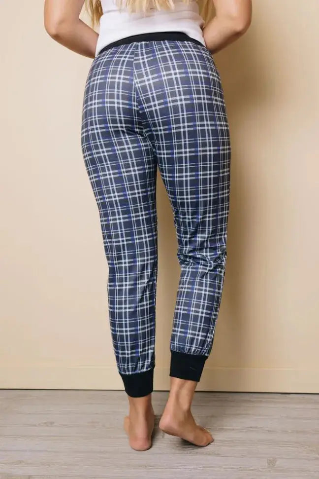 Clifford Plaid Joggers Stay Warm in Style