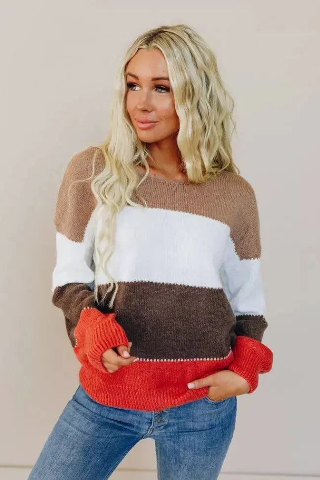 Colors on Colors Sweater Stay Warm in Style
