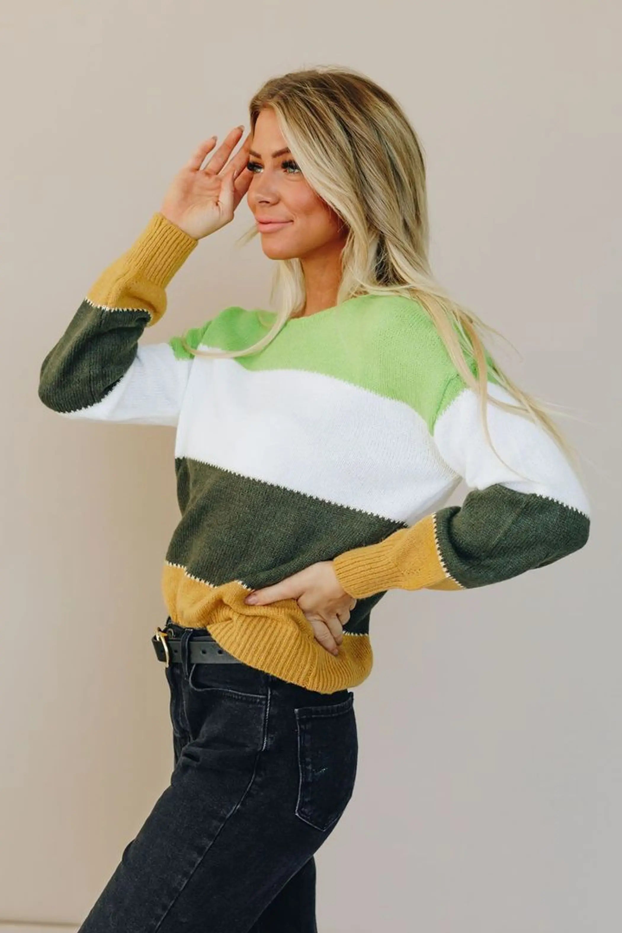 Colors on Colors Sweater Stay Warm in Style