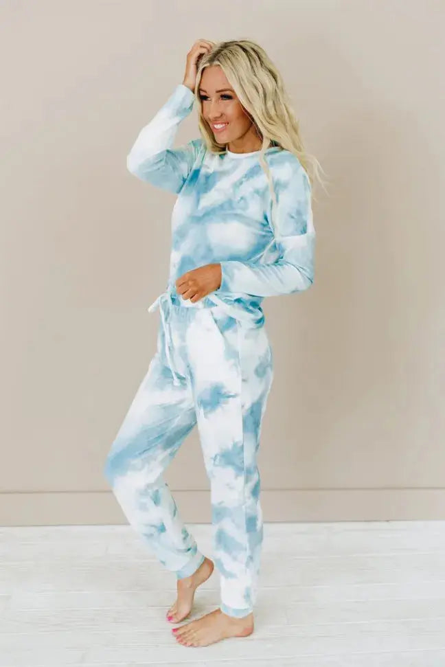 Cotton Candy Sky Loungewear Set Stay Warm in Style