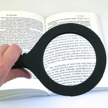 Cyclops - Illuminated Magnifying Glass With COB LED Light Flipo