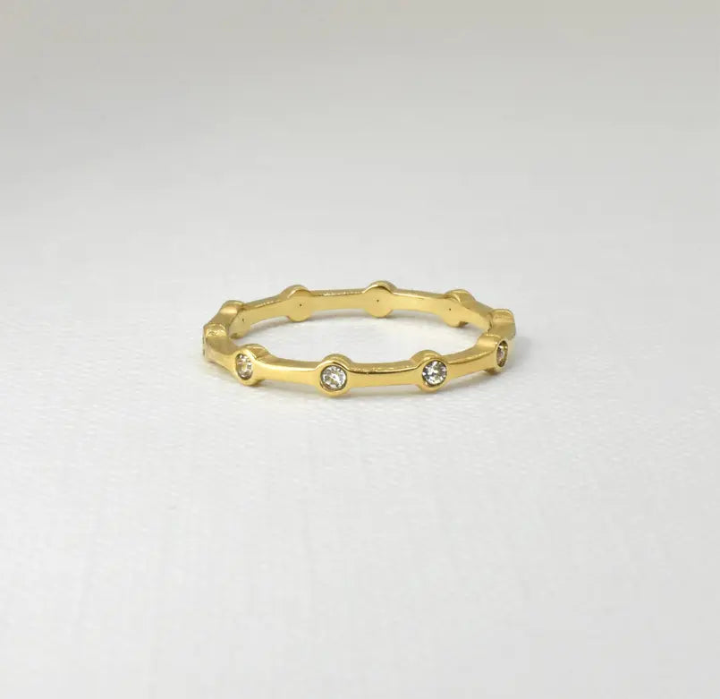 DAPHNE THIN GOLD PAVE RING Mai Desiree