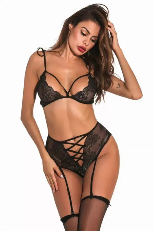 Embroidery High Waist Lingerie (2 Piece Set) La Belle Fantastique
