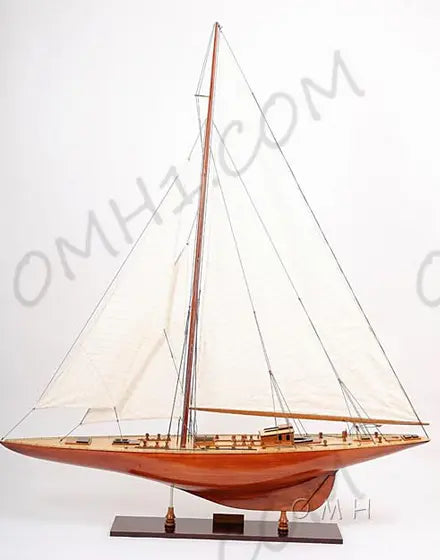 Endeavour Extra-Large-Scaled Model Sailboat OMH USA
