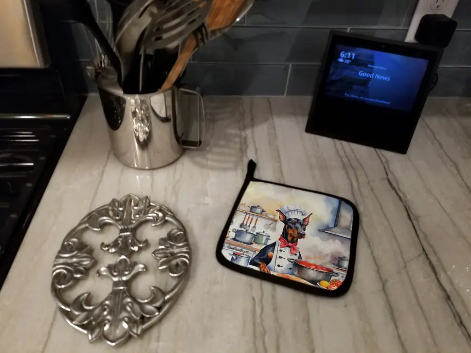 English Bulldog The Chef Pair of Pot Holders Caroline's Treasures