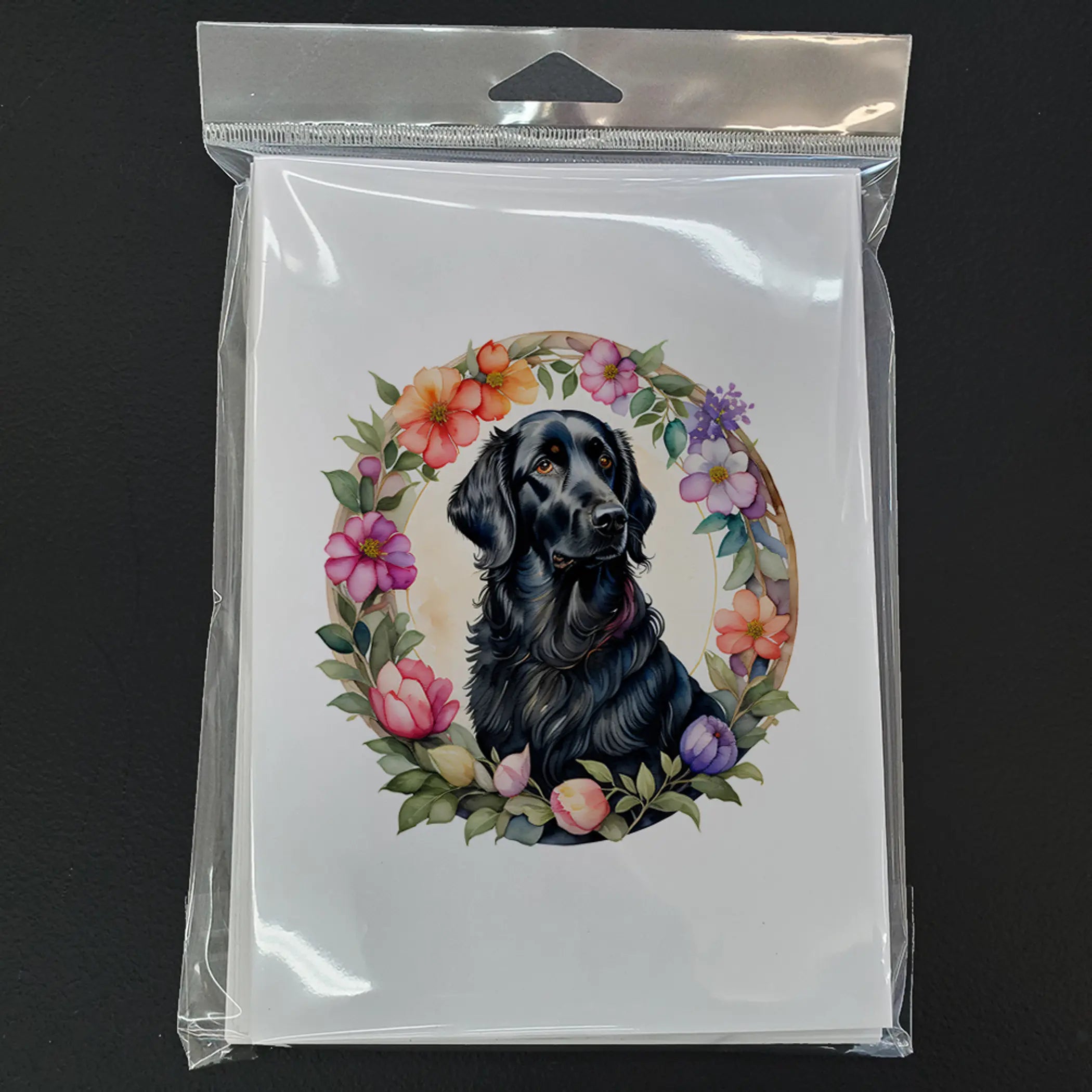 Flat-Coated Retriever and Flowers Greeting Cards Pack of 8 Caroline's Treasures