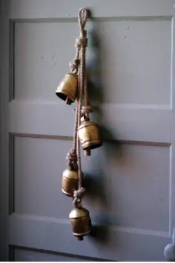 Four Rustic Iron Hanging Bells With Rope Kalalou
