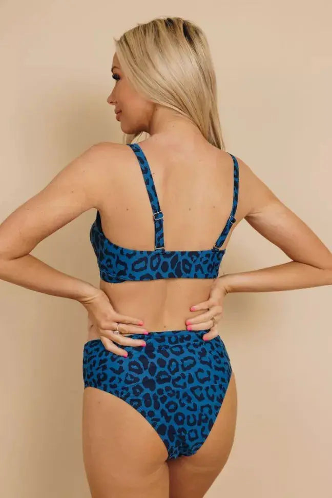 Glamorous High Waisted Bikini Stay Warm in Style