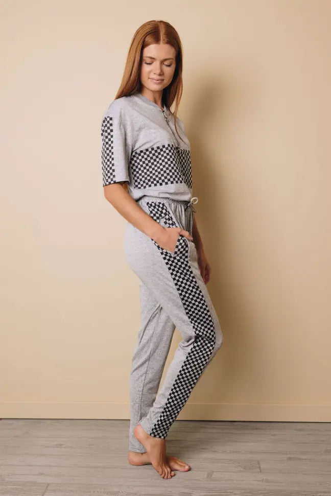 Glinda Short Sleeve Top and Elastic Waist Pants Set Stay Warm in Style