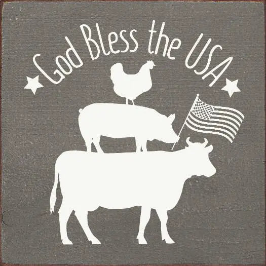 God Bless The USA Animals Sawdust City