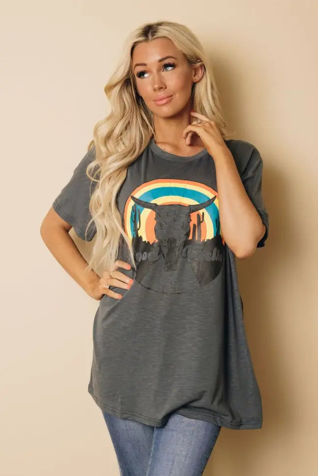 Good Feeling Graphic Plus Size Tee Stay Warm in Style