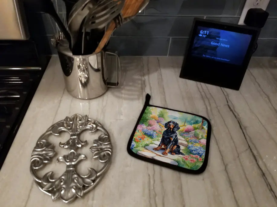 Great Dane Spring Path Pair of Pot Holders Caroline's Treasures
