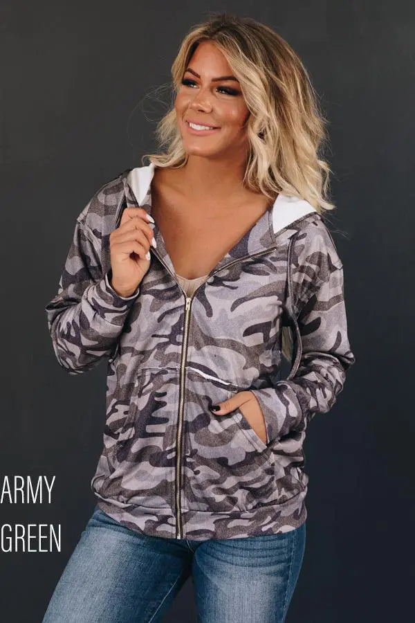 Hansen Camo Zip Up Jacket Stay Warm in Style