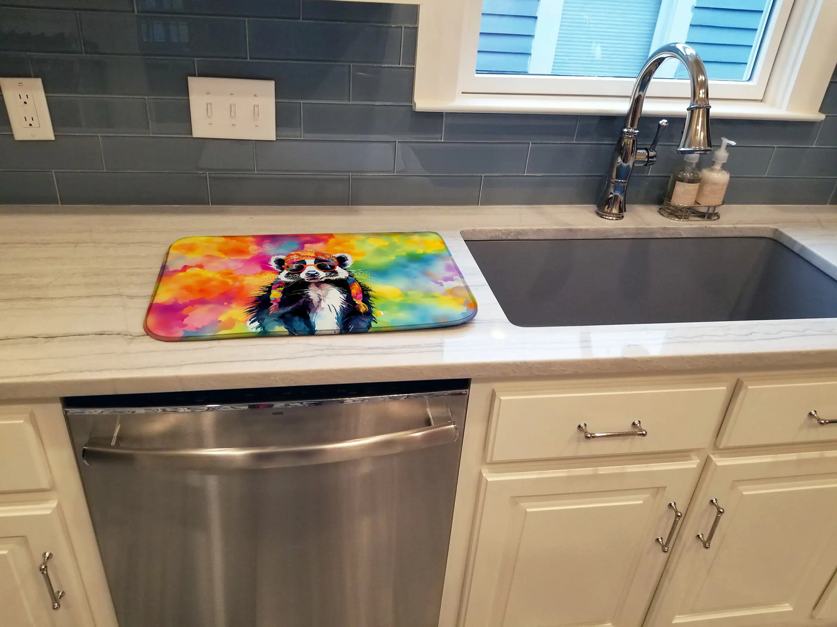 Hippie Animal Skunk Dish Drying Mat Caroline's Treasures