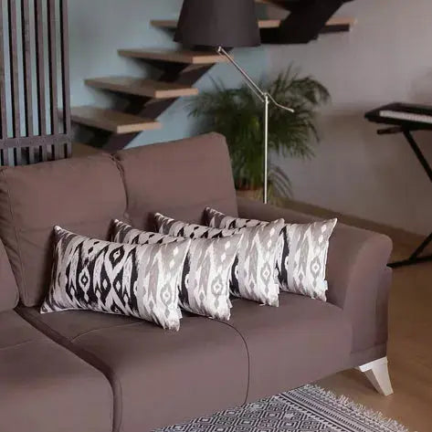 Ikat Set of 4 Lumbar Boho Throw Pillow Covers MIKE & Co. NEW YORK