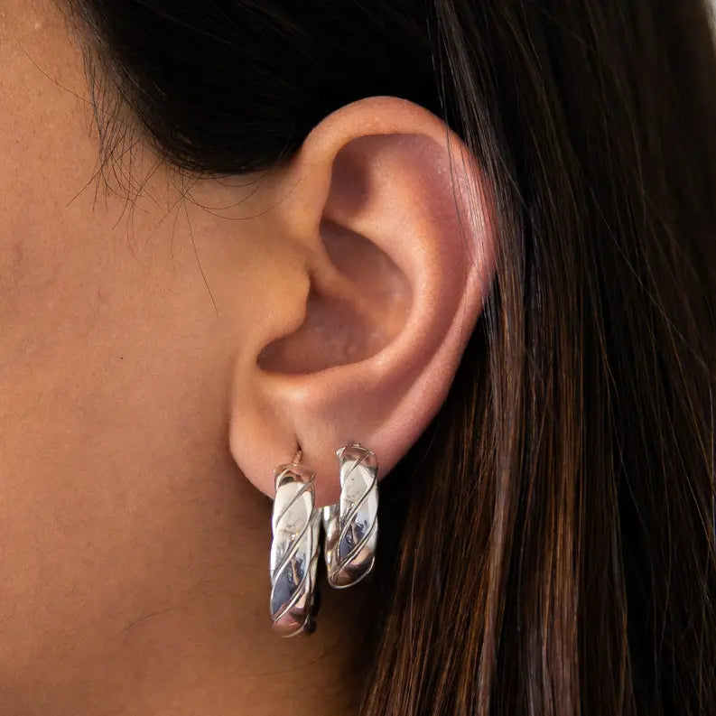 Italian Twirl Silver Hoop Earrings Maskup Corporation