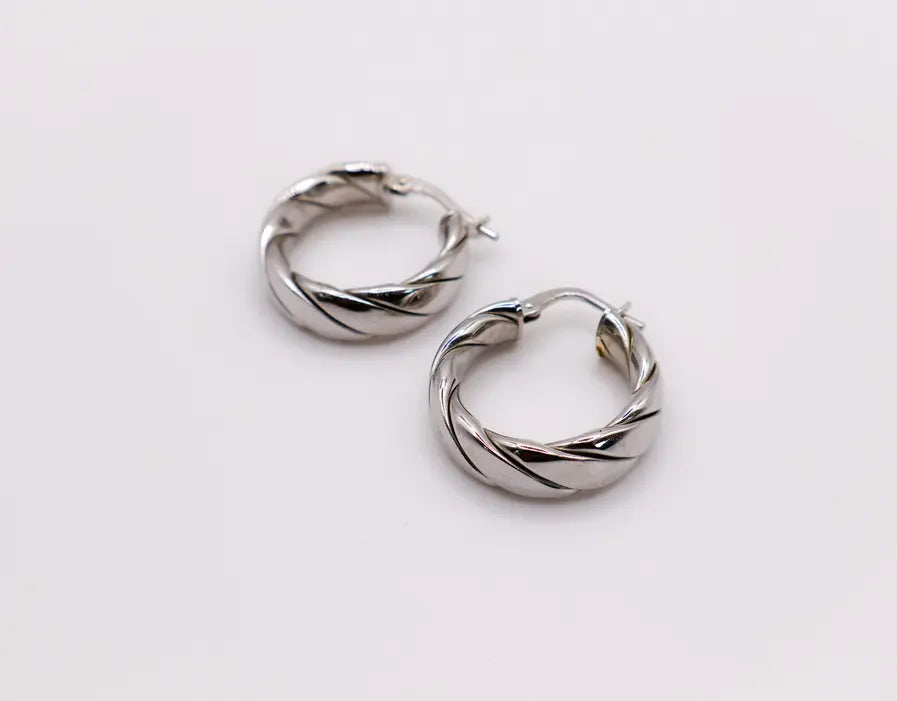 Italian Twirl Silver Hoop Earrings Maskup Corporation