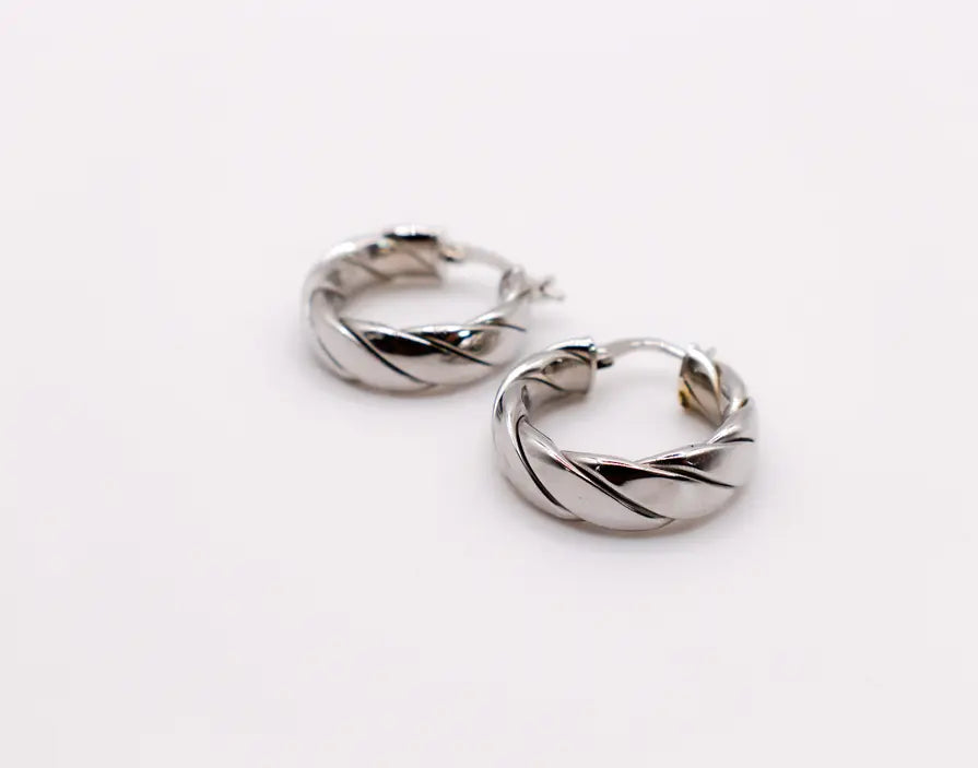 Italian Twirl Silver Hoop Earrings Maskup Corporation
