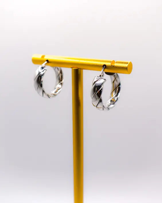 Italian Twirl Silver Hoop Earrings Maskup Corporation