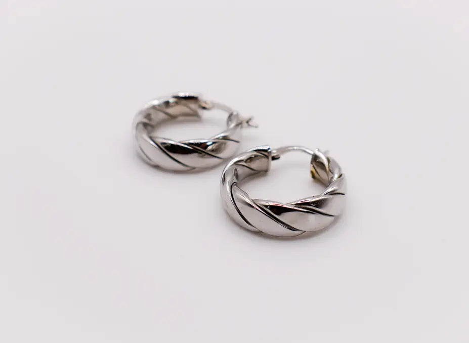 Italian Twirl Silver Hoop Earrings Maskup Corporation