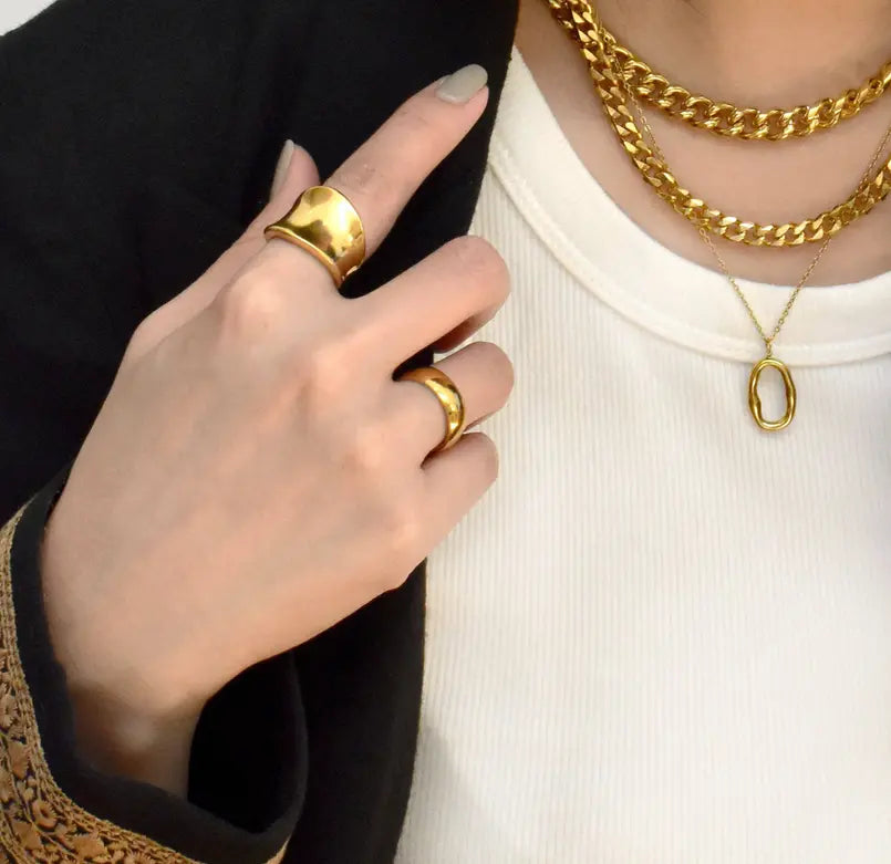 JORDYN GOLD SADDLE RING Mai Desiree