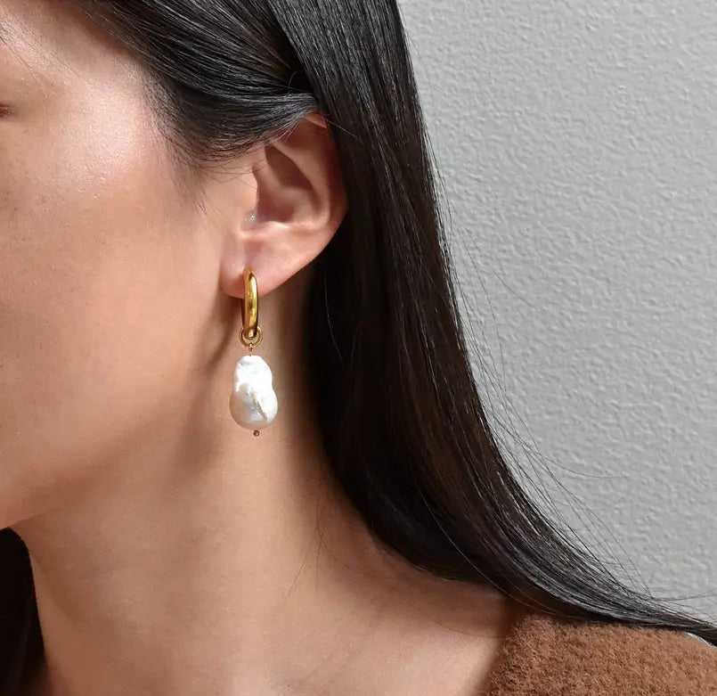 JULIET 2 IN 1 JUMBO BAROQUE PEARL EARRINGS Mai Desiree